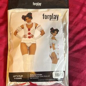 XS/SWhite let's play a game costume with tags first time opening bag.Brand new.